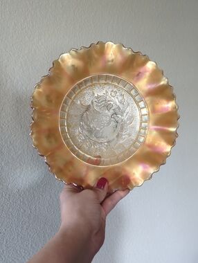 Iridescent Carnival Glass Scalloped Bowl - Peachy Gold